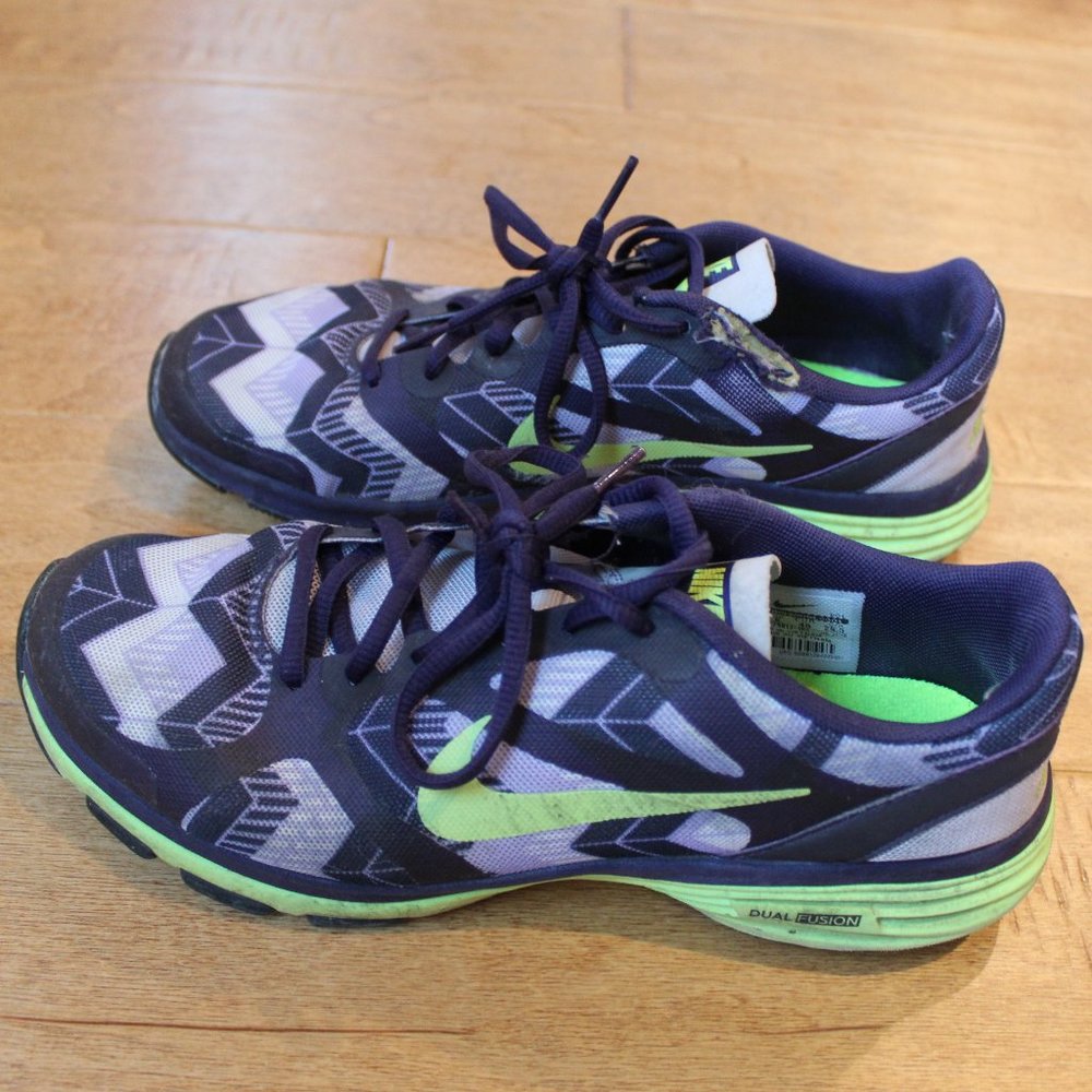 Nike Cross Trainer Shoes